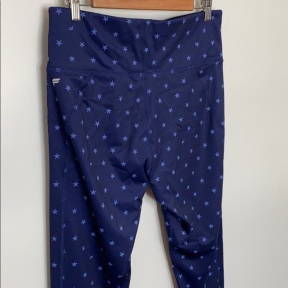 Fabletics High-Waisted Printed stars Ultracool 7/8 leggings in size XL=12-14 - Picture 6 of 10